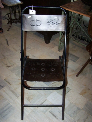 Image of Cafe chairs foldup in metal